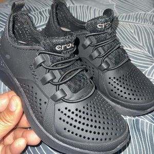 Black Lite Ride Croc Tennis